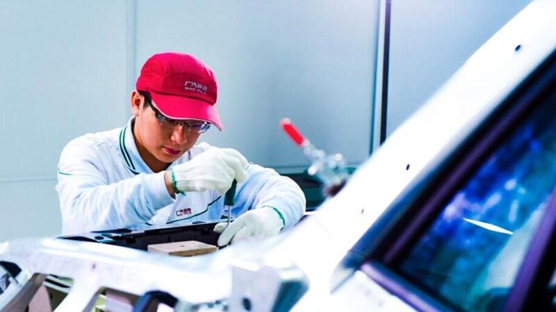 Cina: filiera automotive di nuovo attiva