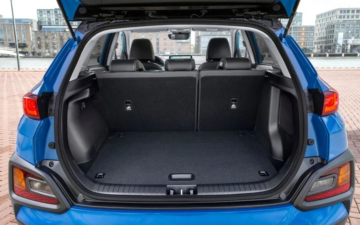 Hyundai Kona 1.6 CRDI 115 CV Exellence (14)
