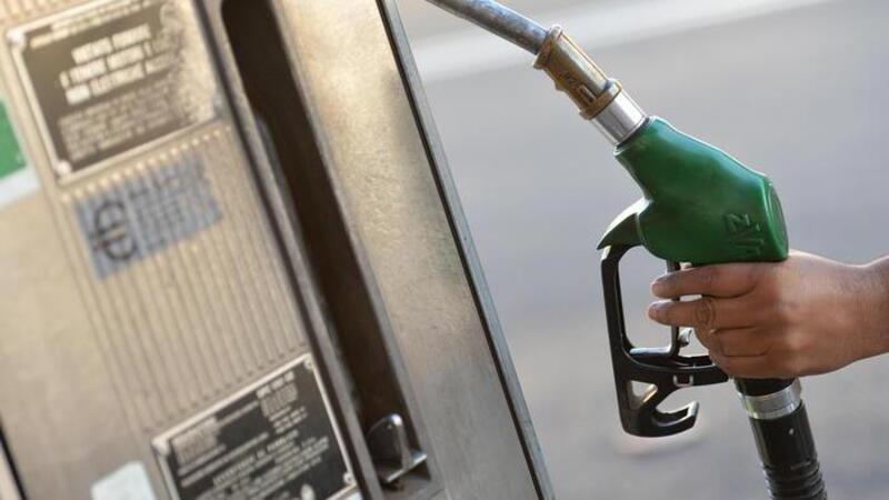 Carburanti: lo Stato perde oltre un miliardo in lockdown