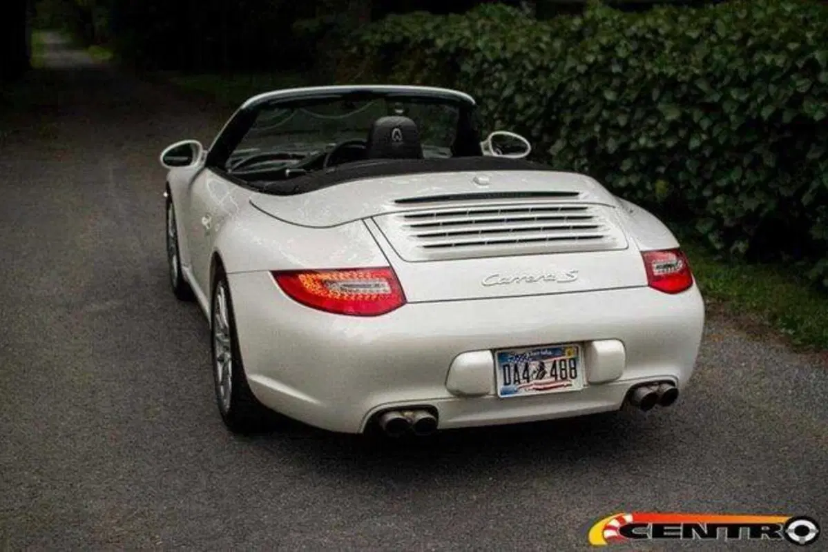997 CC (Centro-Cabrio): dagli USA la Porsche 911 con guida centrale [1+2] (3)