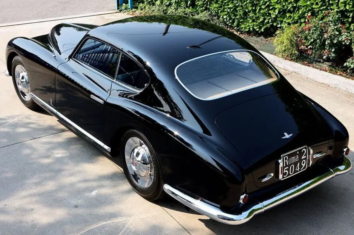 Alfa Romeo 6C 2500 SS, il gioiello di Pininfarina (2)