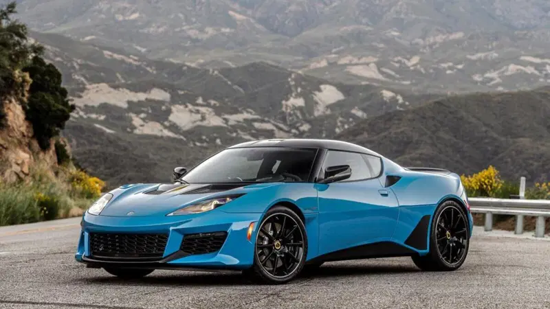 L'ultima Lotus a combustione interna sar&agrave; una sportiva "per tutti" da 500 CV