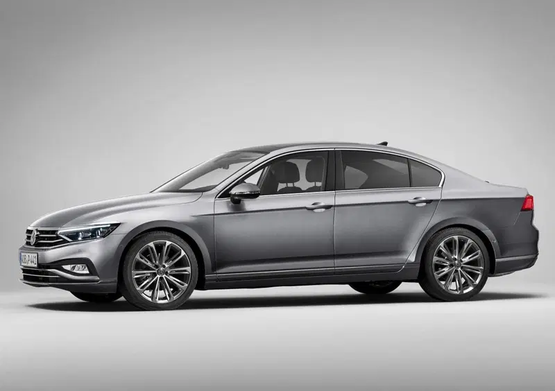 Volkswagen Passat (2014-21) (7)