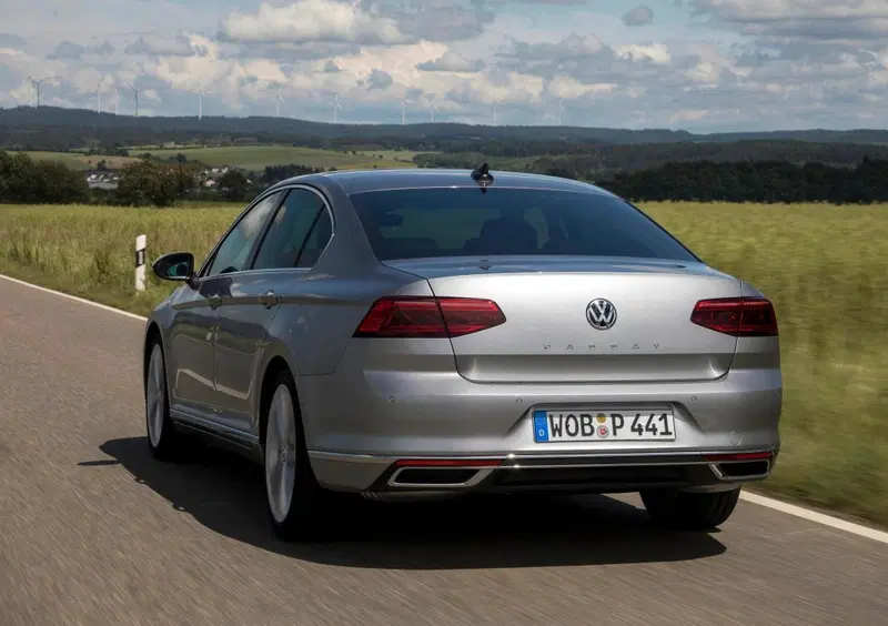 Volkswagen Passat (2014-21) (50)