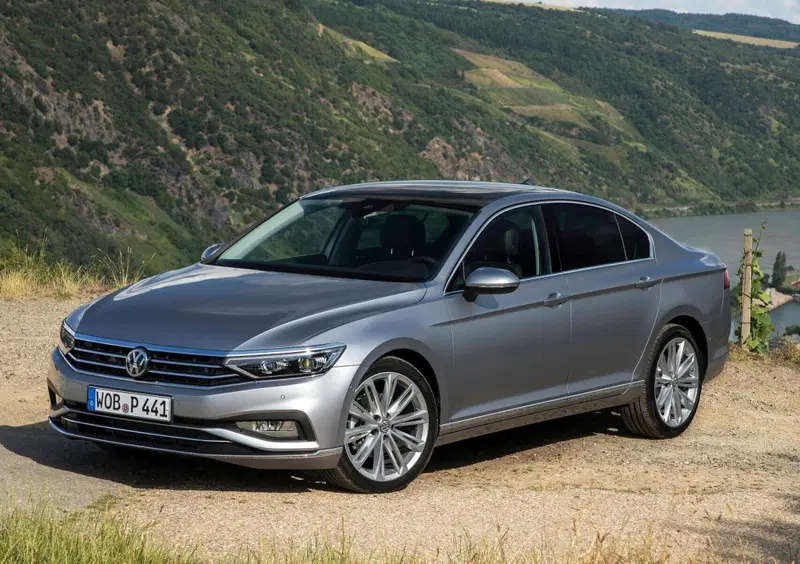 Volkswagen Passat (2014-21) (20)