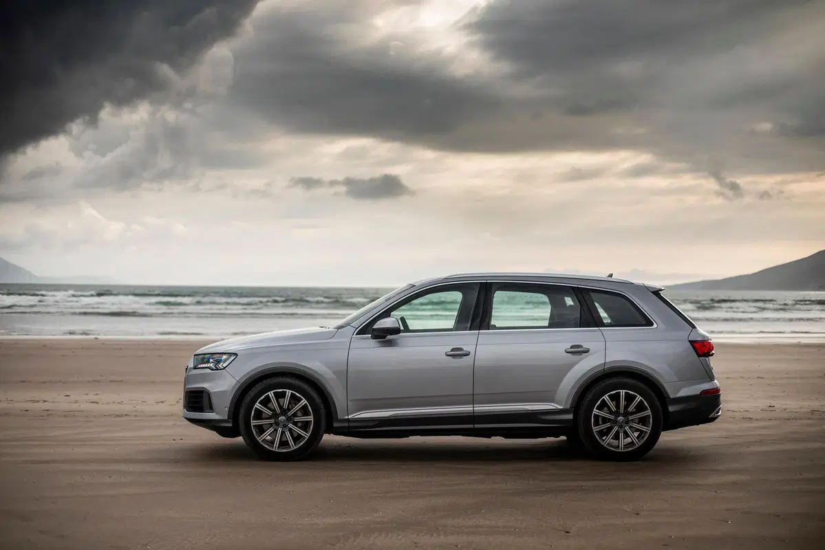 Audi Q7 (2016-18) (2)