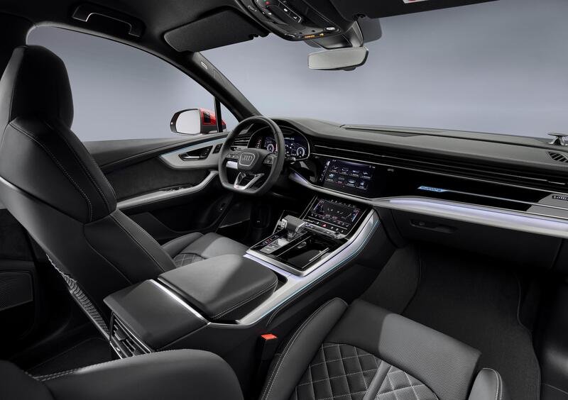 Audi Q7 (2016-18) (12)