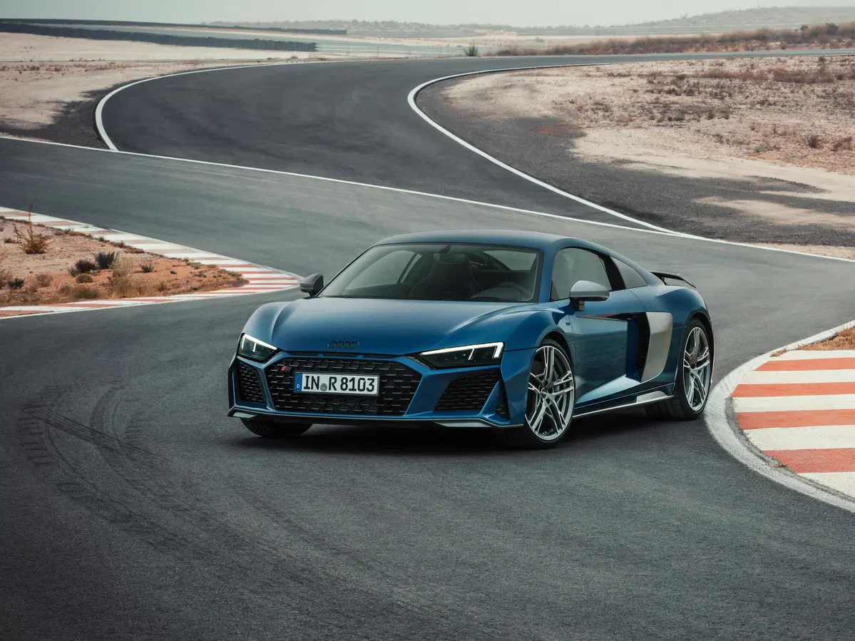 Audi R8 Coupé V10 quattro S tronic (6)