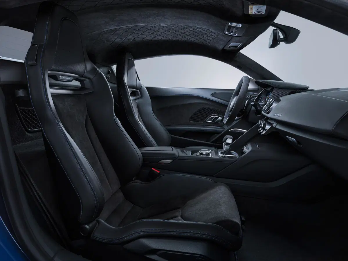 Audi R8 Coupé V10 quattro S tronic (12)