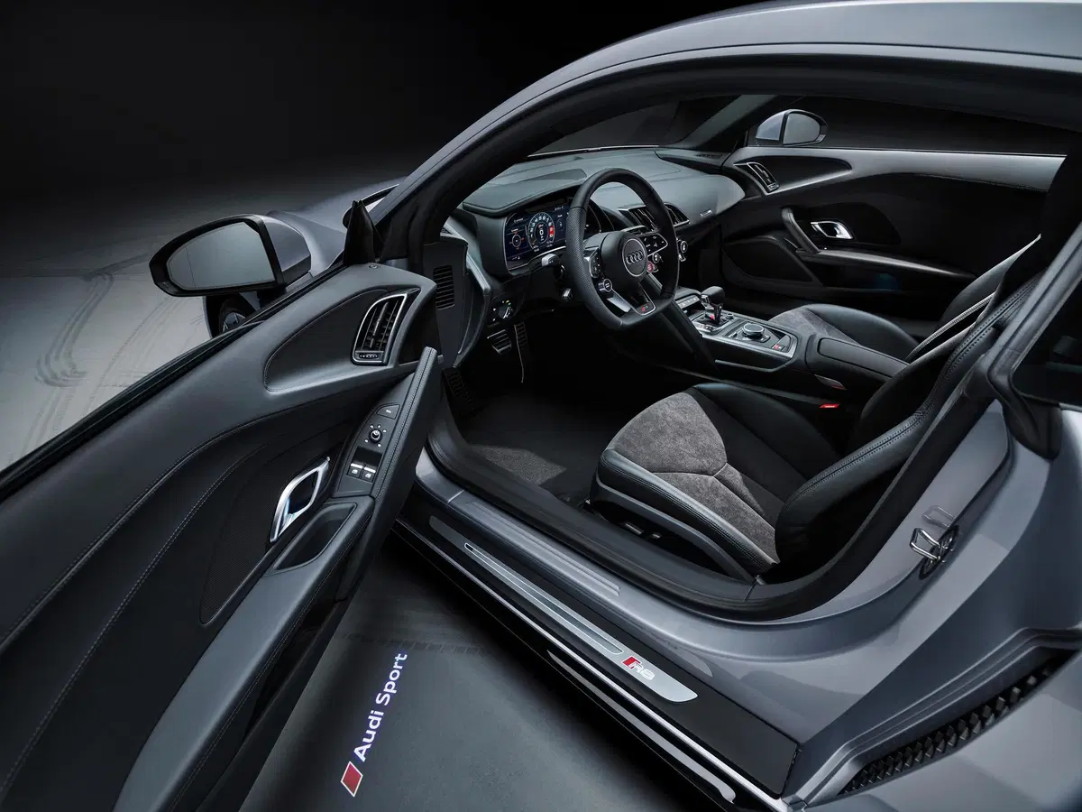Audi R8 Coupé V10 quattro S tronic (13)