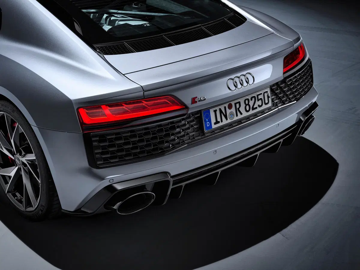 Audi R8 Coupé V10 quattro S tronic (20)