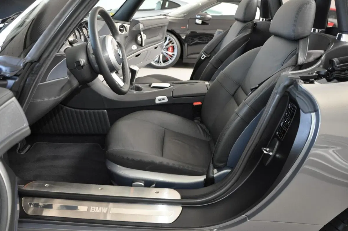 In vendita: BMW Z8 Roadster (5.0L V8) del 2002 a 300.000€ (9)