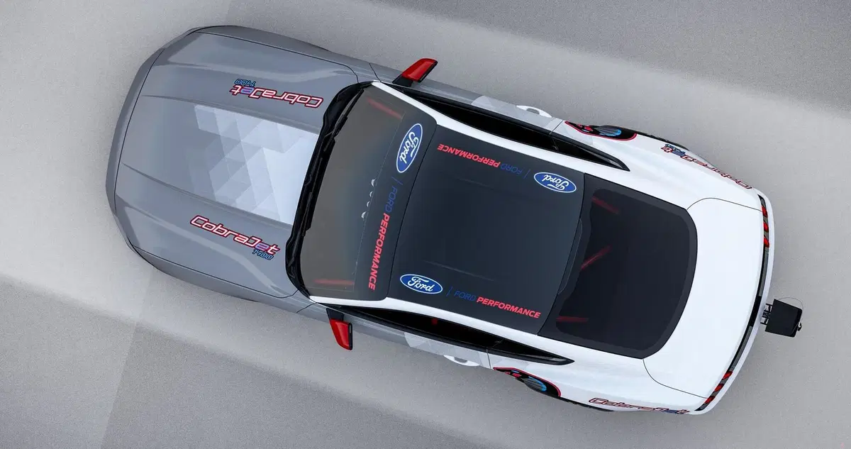 La prima Ford Mustang elettrica è un Dragster da 1.400 CV e 1/4 di miglio in 8 secondi (4)