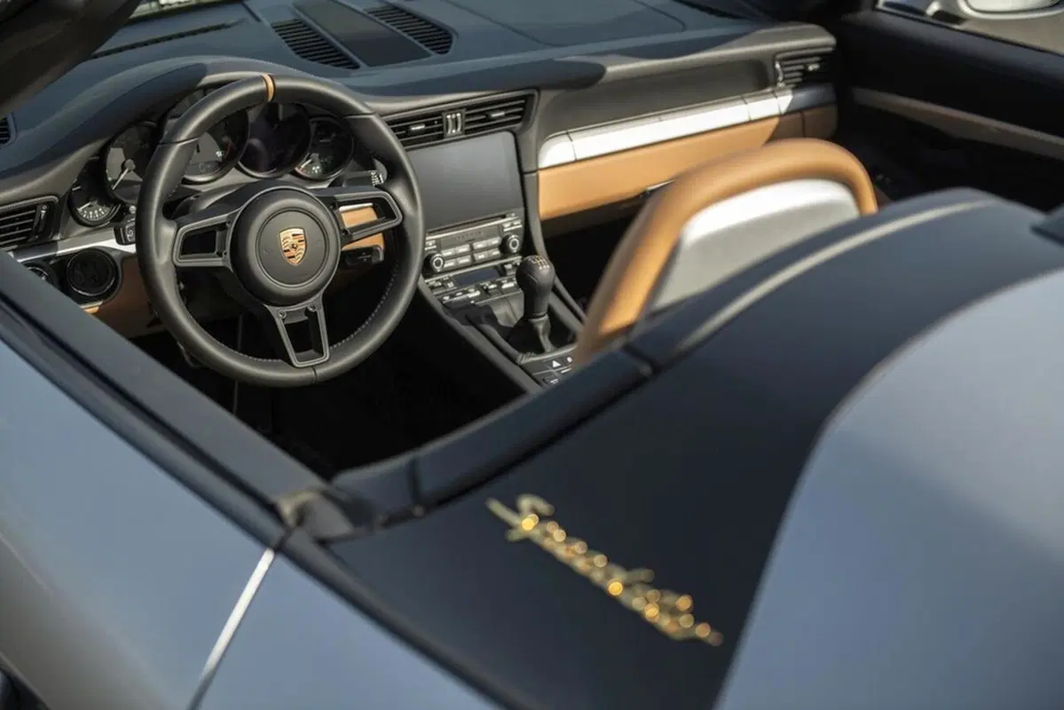 L’ultima Porsche 991 all’asta per beneficenza: assegnata a 500.000 dollari (9)