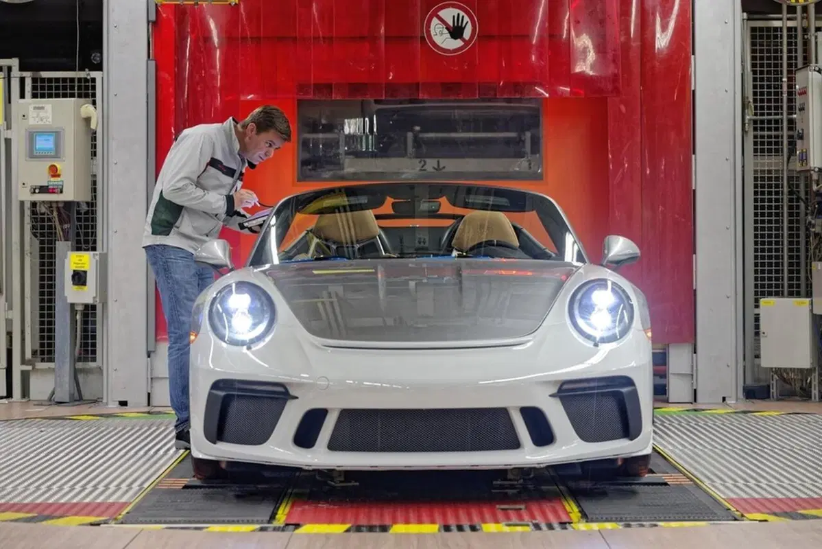 L’ultima Porsche 991 all’asta per beneficenza: assegnata a 500.000 dollari (7)