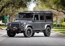 Tesla motorizza i fuoristrada puri inglesi: Land Rover Defender EV ordinabile ma dettagli consegna sconosciuti [video]