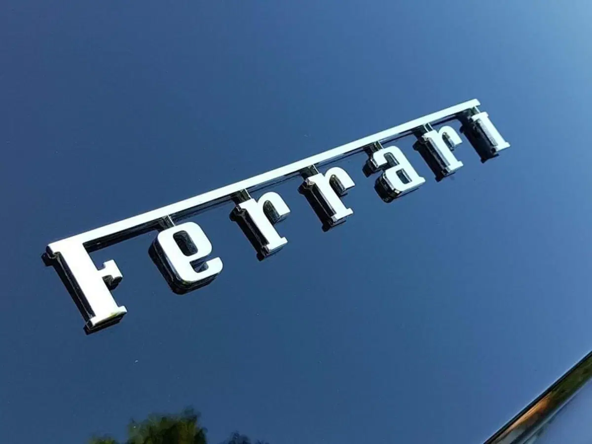Investire in auto classiche quando la finanza è KO, Ferrari: 365 GTC/4 tedesca a 250K [perché no?] (3)