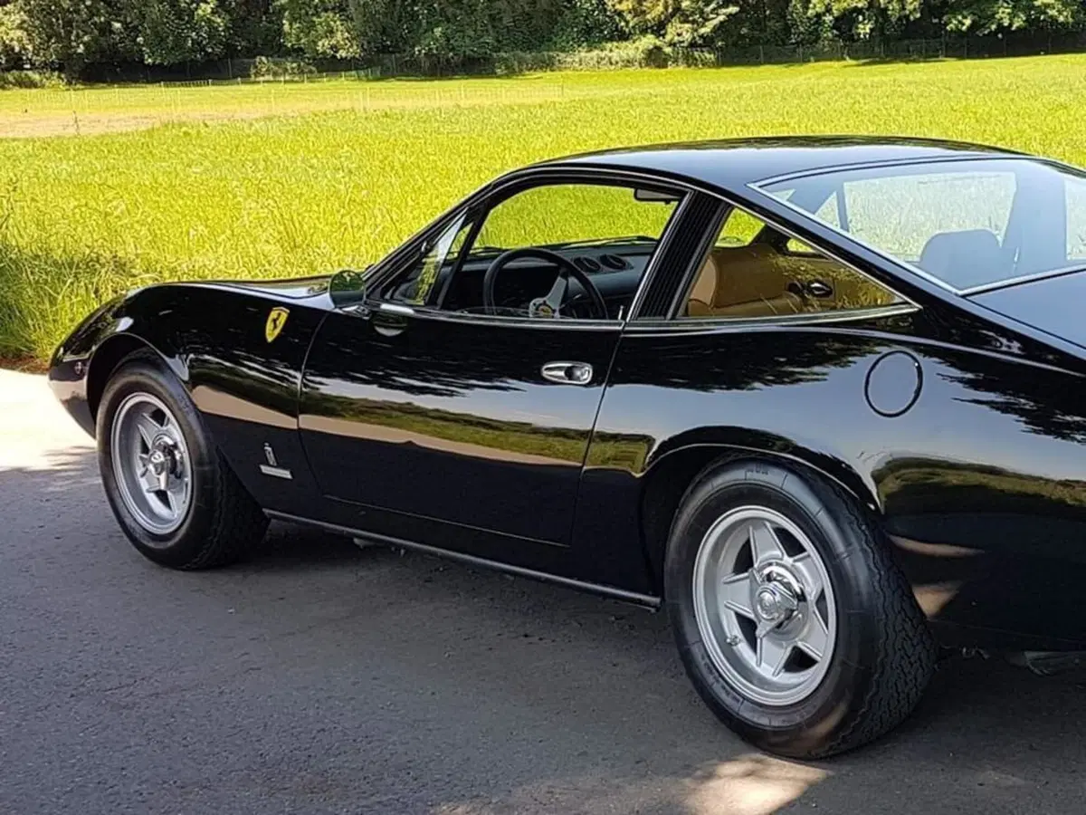 Investire in auto classiche quando la finanza è KO, Ferrari: 365 GTC/4 tedesca a 250K [perché no?] (10)