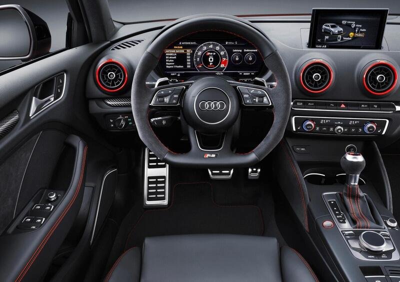Audi RS 3 (2017-20) (11)