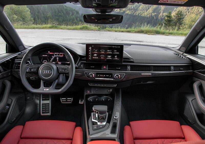 Audi S4 Avant (2016-->>) (12)