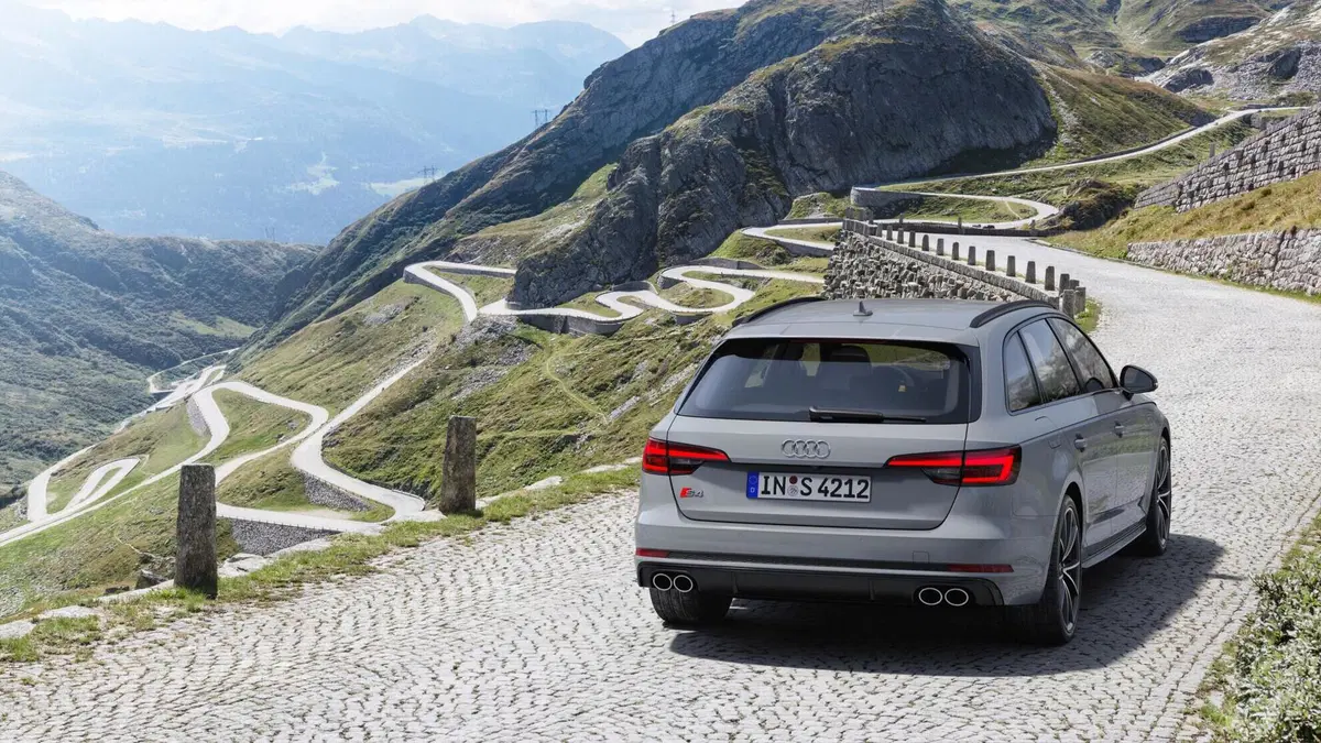 Audi S4 Avant (2016-24) (28)