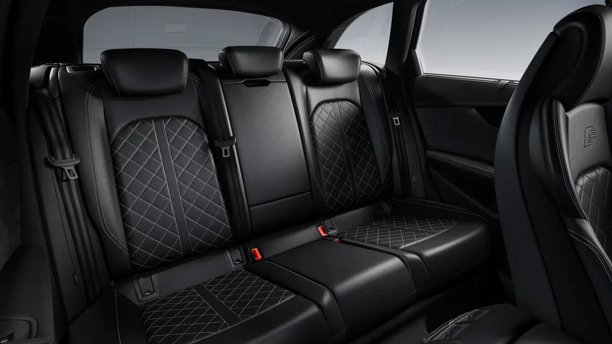 Audi S4 Avant (2016-24) (36)