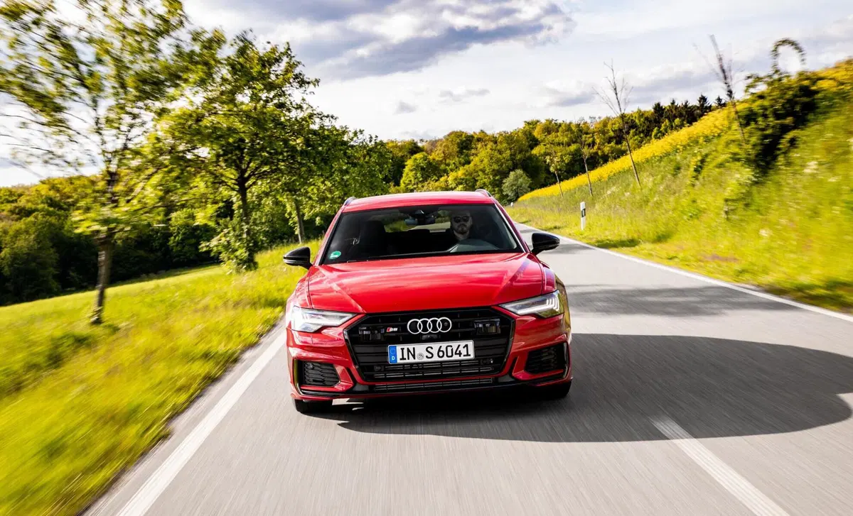 Audi S6 Avant (3)