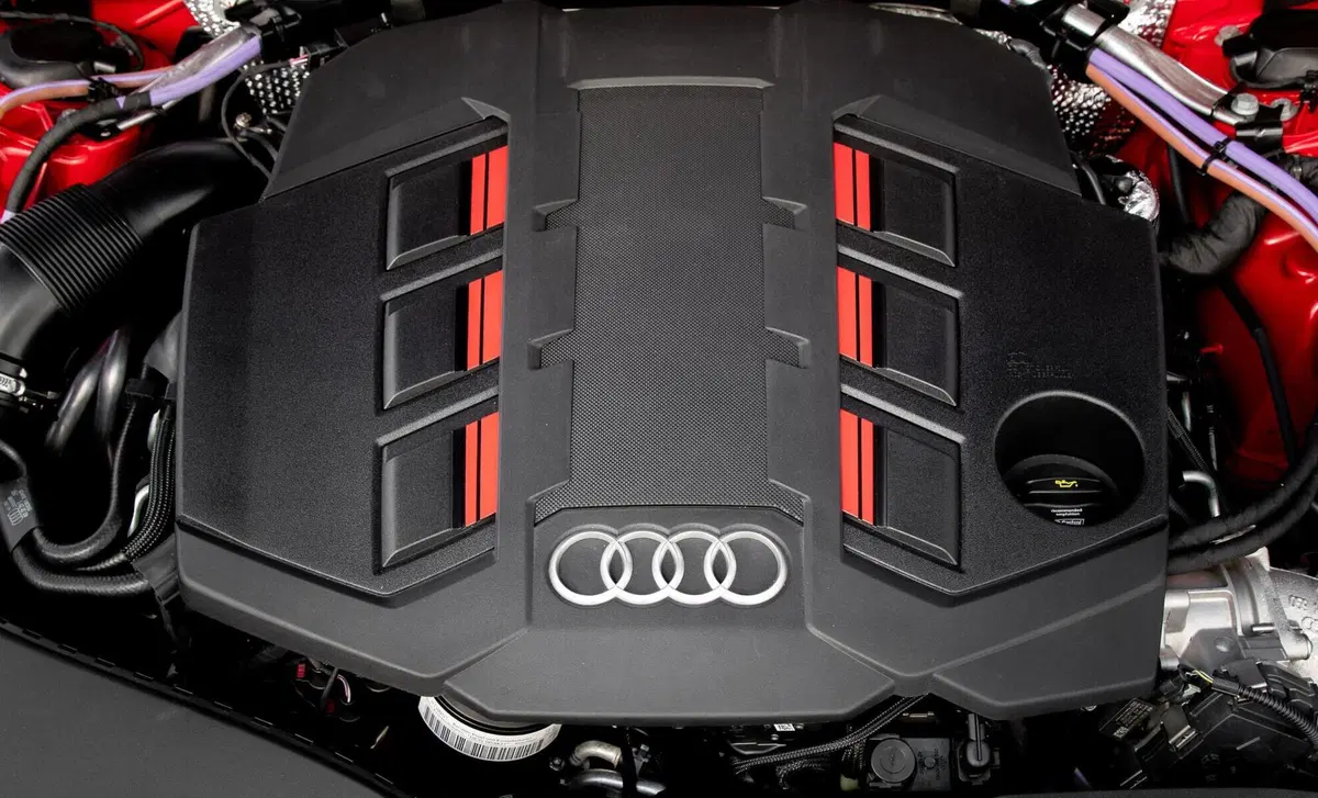 Audi S6 Avant (19)