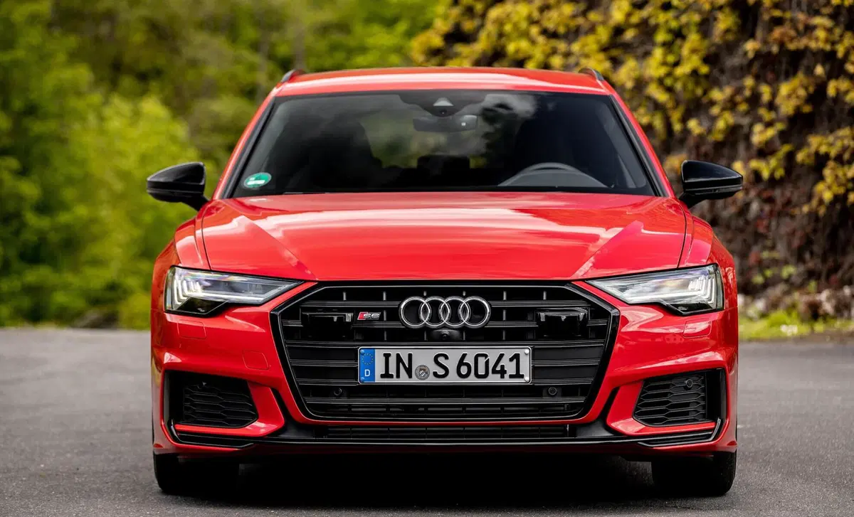 Audi S6 Avant (22)