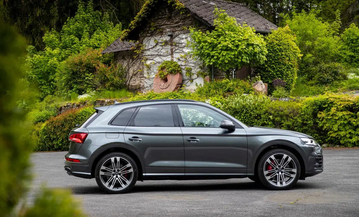 Audi SQ5 3.0 TFSI quattro tiptronic (16)