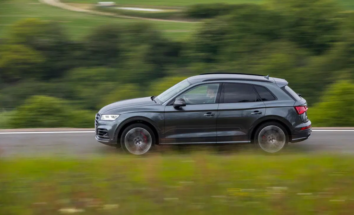 Audi SQ5 3.0 TFSI quattro tiptronic (22)