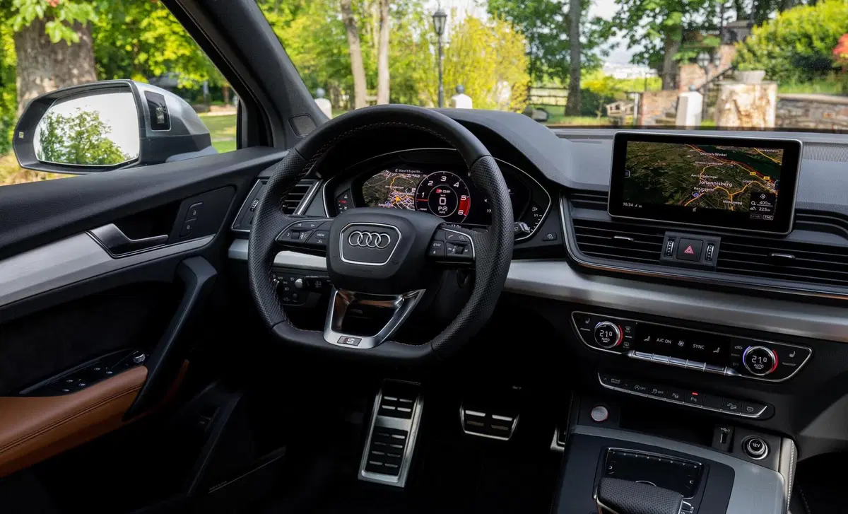Audi SQ5 3.0 TFSI quattro tiptronic (30)