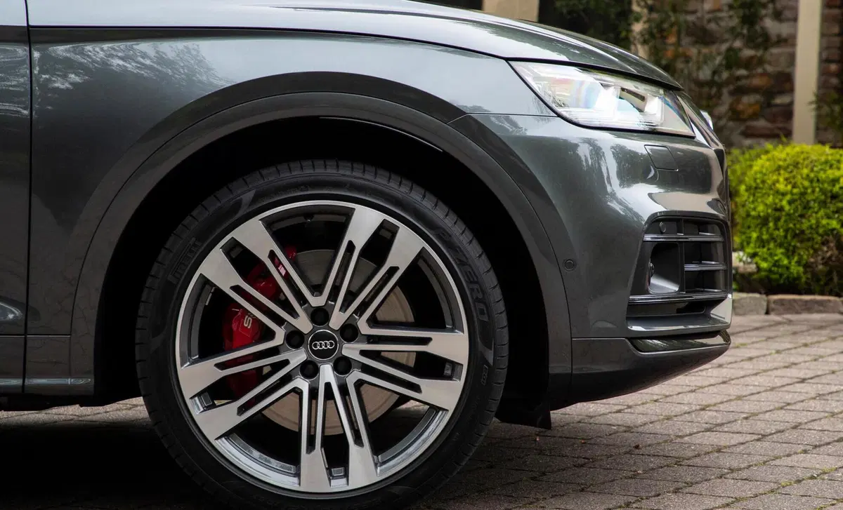 Audi SQ5 3.0 TFSI quattro tiptronic (35)