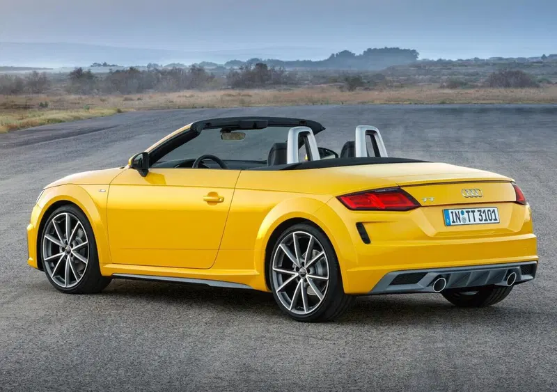 Audi TT Cabrio (2014-23) (4)