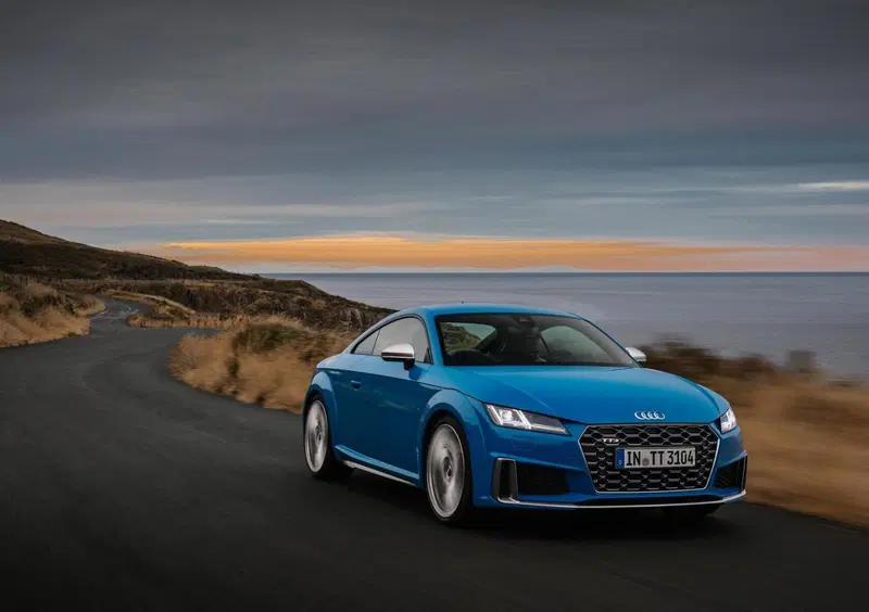 Audi TTS Coupé (2014-->>) (7)