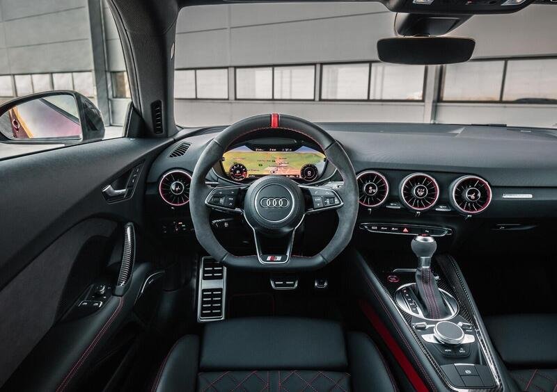 Audi TTS Coupé (2014-->>) (18)