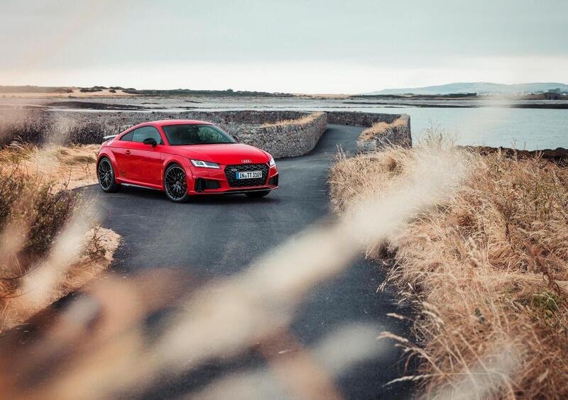 Audi TTS Coupé (2014-->>) (14)
