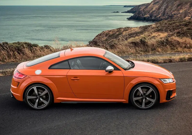 Audi TTS Coupé (2014-->>) (4)