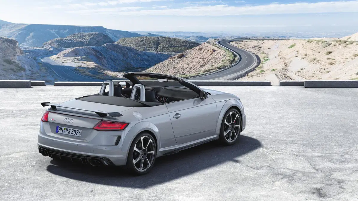 Audi TT RS Roadster (2017-23) (4)