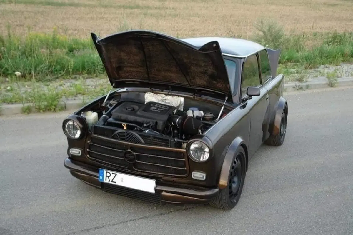 Trabant con motore Audi S3 da 300 CV: quasi una TCR... (2)
