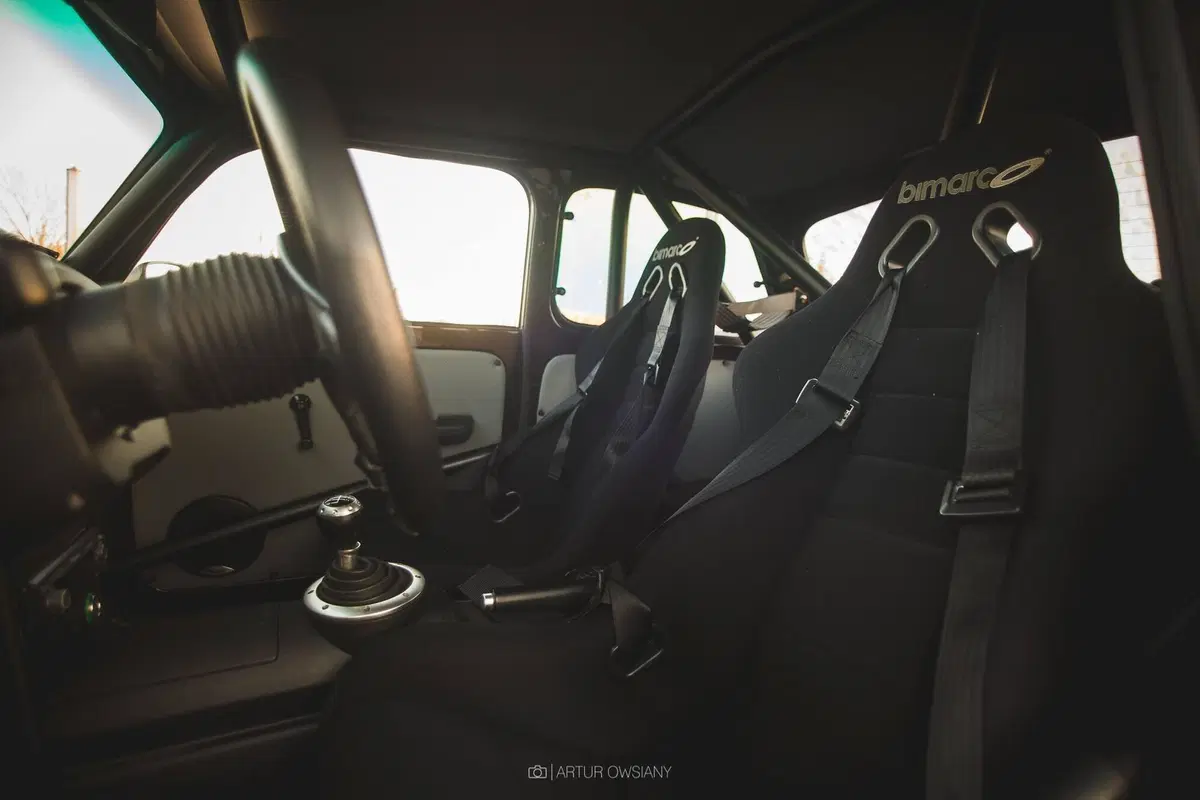 Trabant con motore Audi S3 da 300 CV: quasi una TCR... (3)