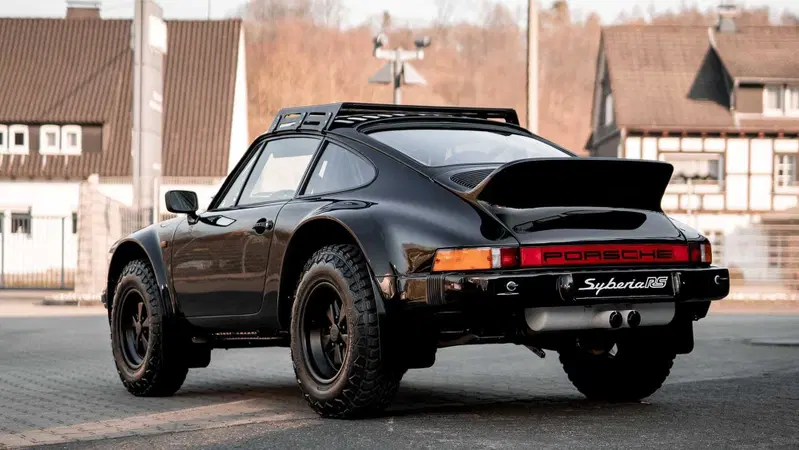 Super Porsche 911 creata da un imprenditore tedesco come one off