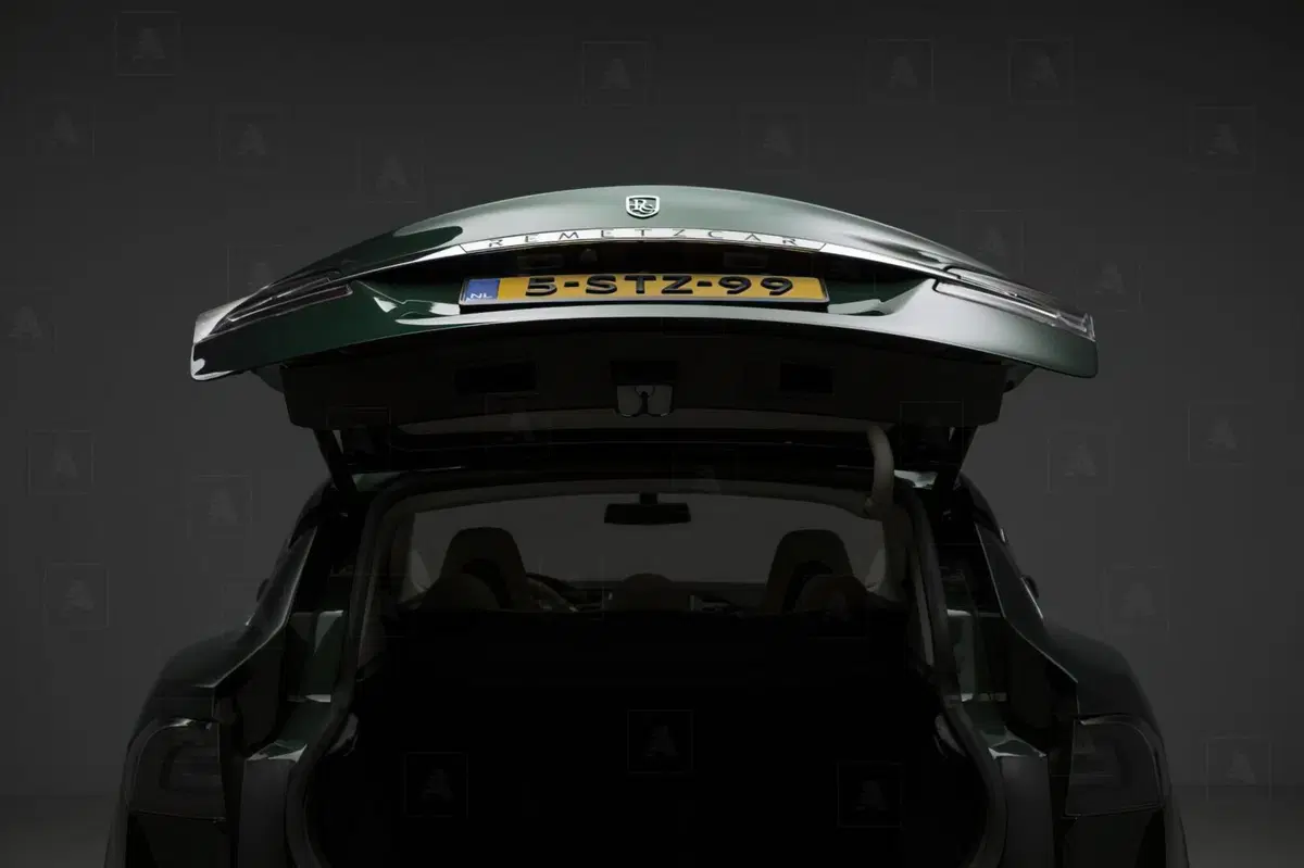 Volete una Tesla Model S Station Wagon? 224.521€, esemplare unico (6)