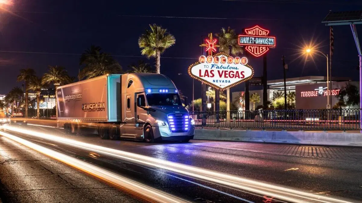 Freightliner eCascadia, il truck elettrico di Daimler (2)
