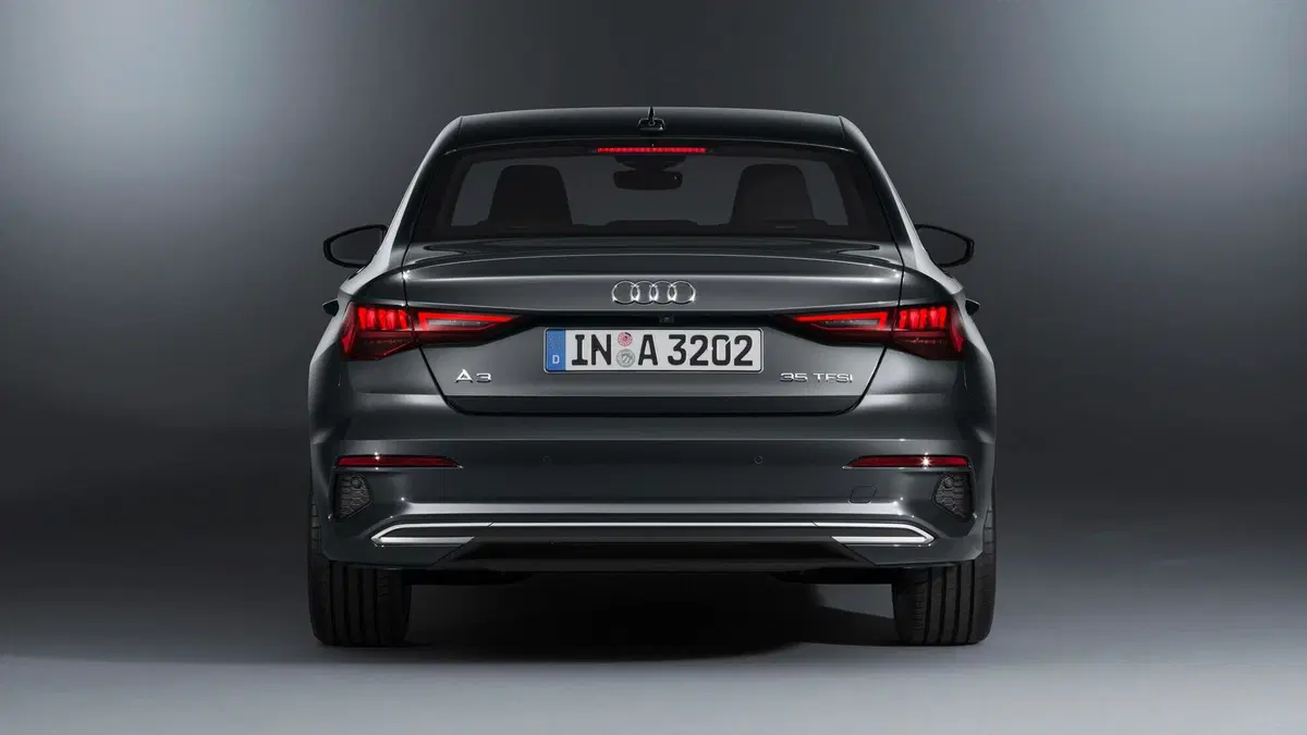 Audi A3 Sedan 35 TDI S tronic Business (33)