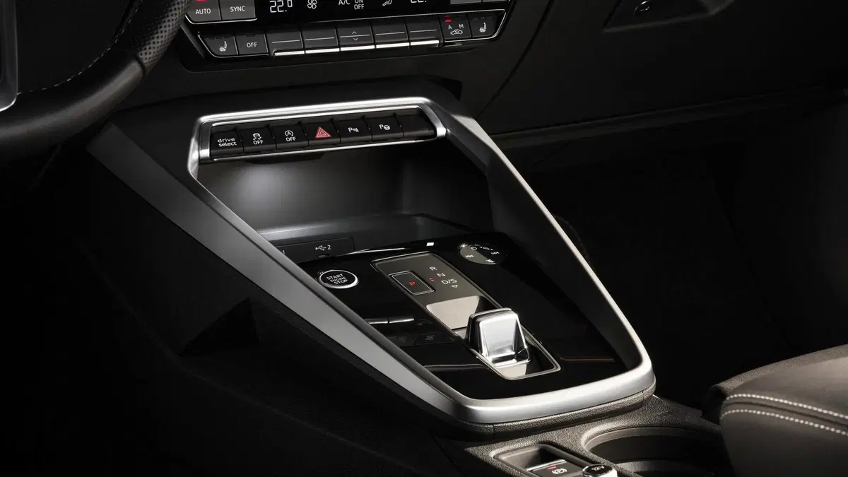 Audi A3 Sedan 35 TDI S tronic Business (45)
