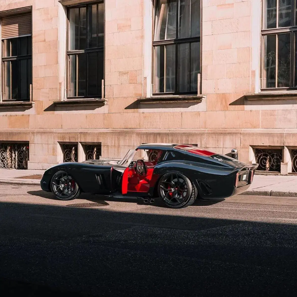 Ferrari Special Edition, 250 GTO 2020: vintage da gara che vince a mani basse e costa “poco” [non per puristi e collezionisti DOC] (7)