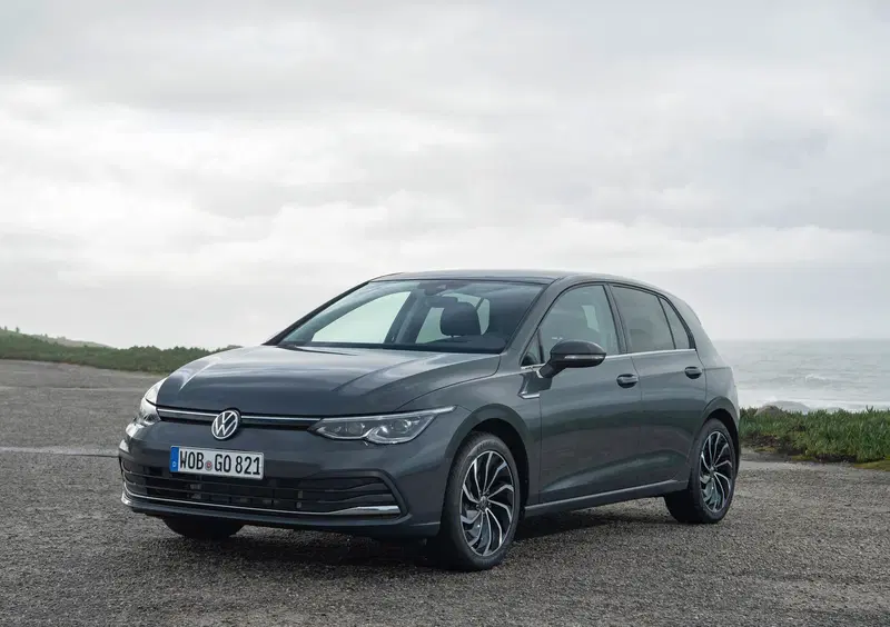 Volkswagen Golf (8)