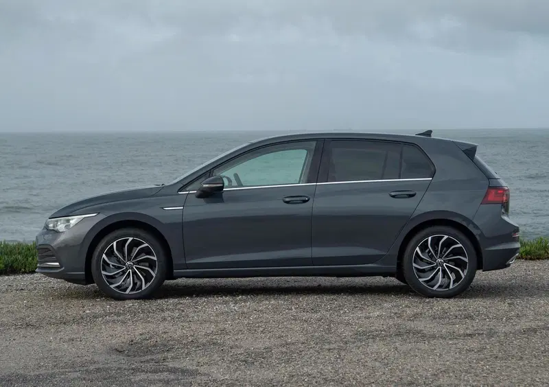Volkswagen Golf (2)
