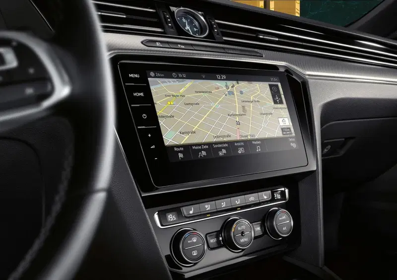 Volkswagen Arteon (2017-21) (42)